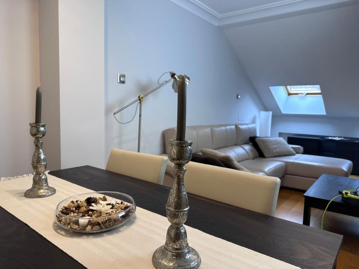 Apartamento Gran Via - Parking Gratis Salamanca Dış mekan fotoğraf