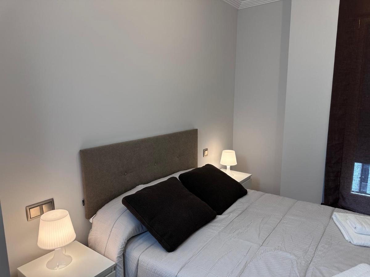 Apartamento Gran Via - Parking Gratis Salamanca Dış mekan fotoğraf