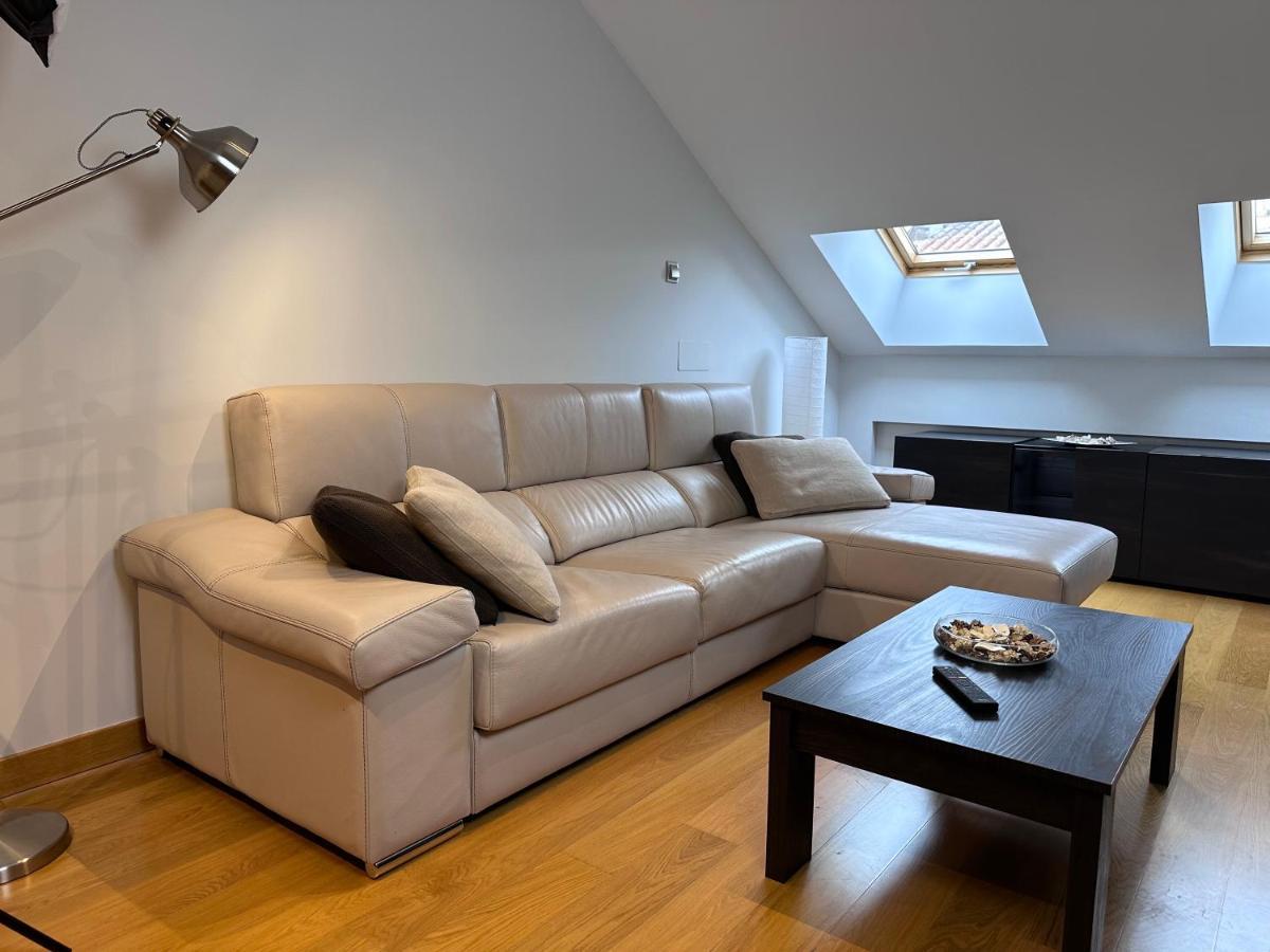 Apartamento Gran Via - Parking Gratis Salamanca Dış mekan fotoğraf